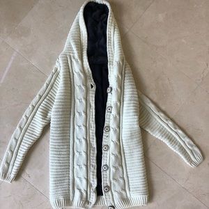 Knit cream cardigan